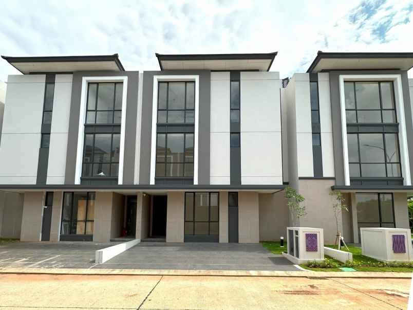 dijual rumah cluster sentarum asya jgc