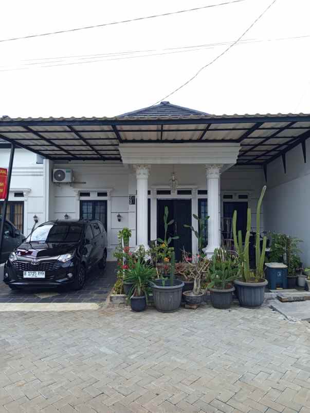 dijual rumah curug
