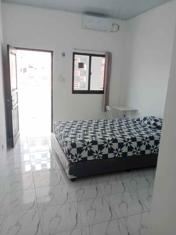 dijual rumah di haji nawi gandaria