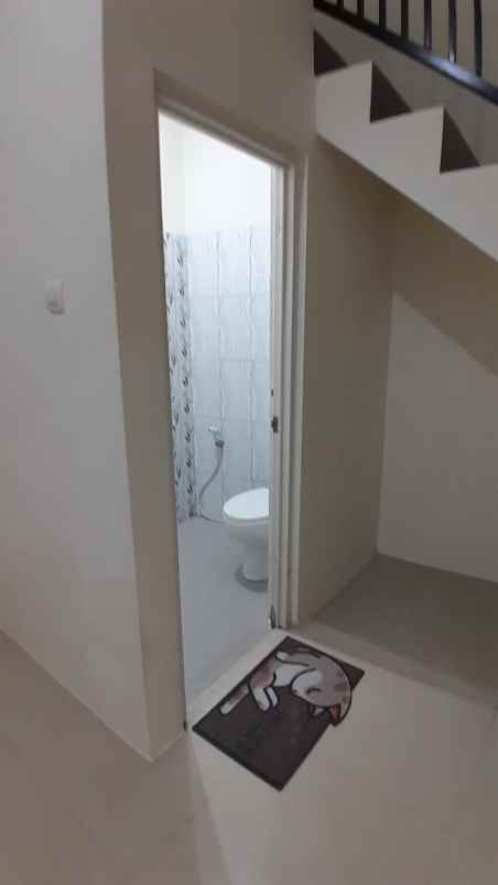 dijual rumah di the eagle hills mangunharjo semarang