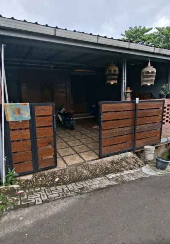 dijual rumah dijual rumah di jl