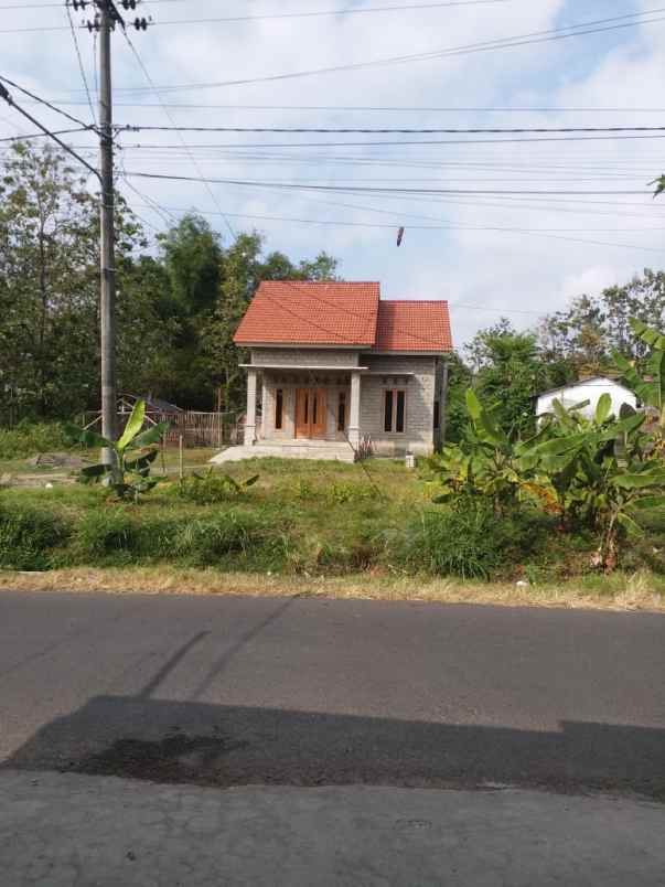 dijual rumah dijual rumah di ngaglik rt