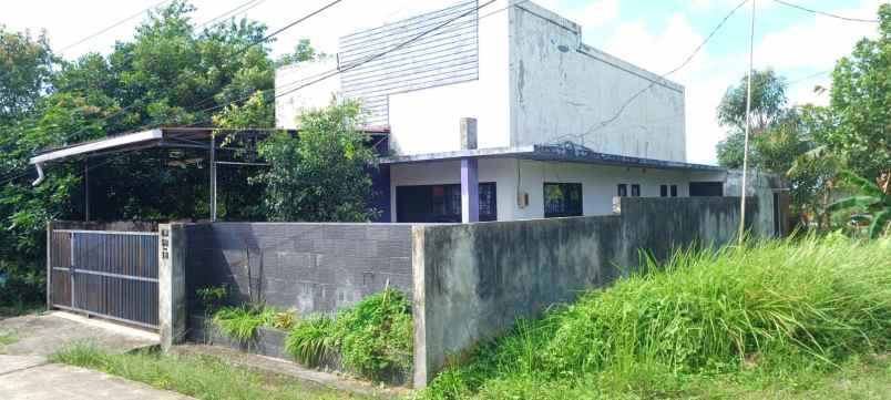 dijual rumah dijual rumah di perum cgs
