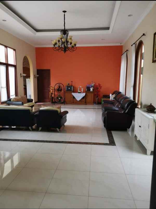 dijual rumah dijual rumah pakuwon city