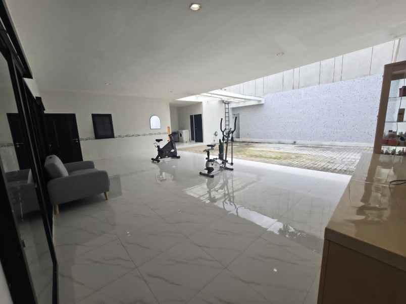 dijual rumah gegerkalong permai