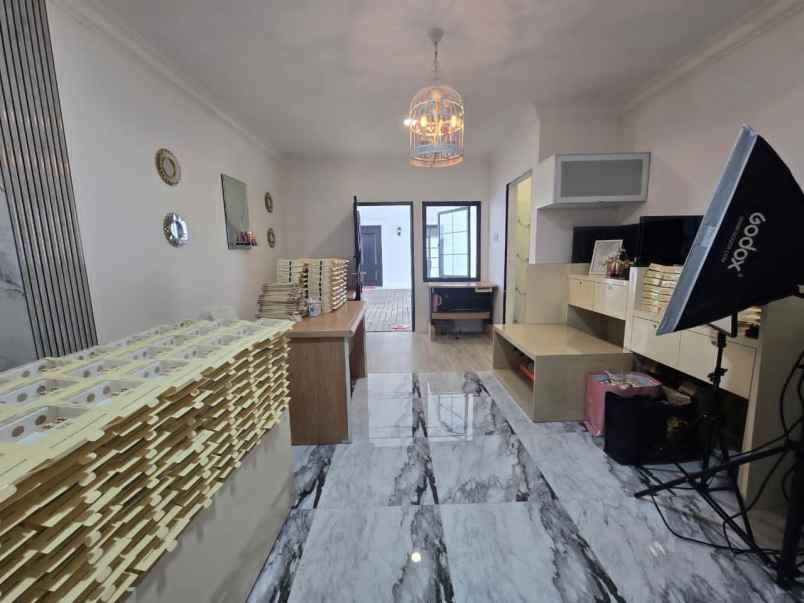 dijual rumah gegerkalong permai