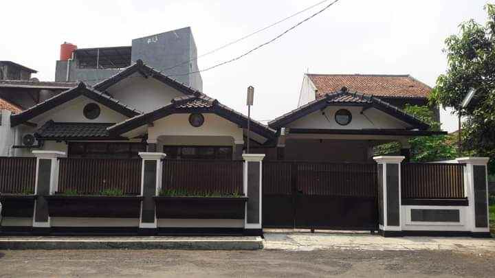 dijual rumah gempol sari