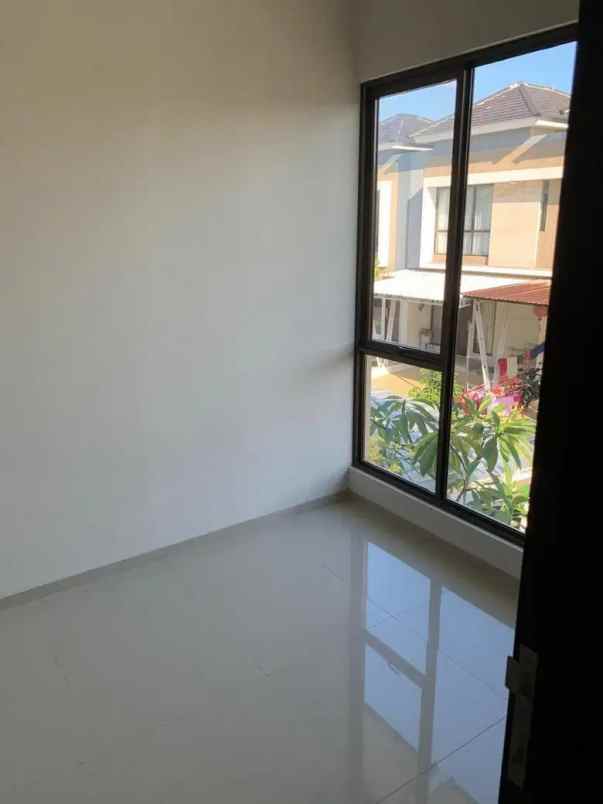 dijual rumah graha raya fortune