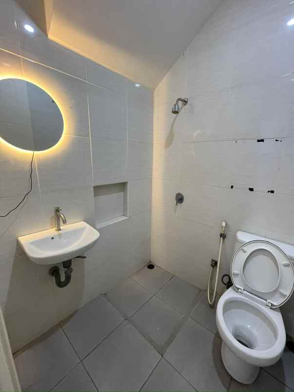 dijual rumah grand harvest