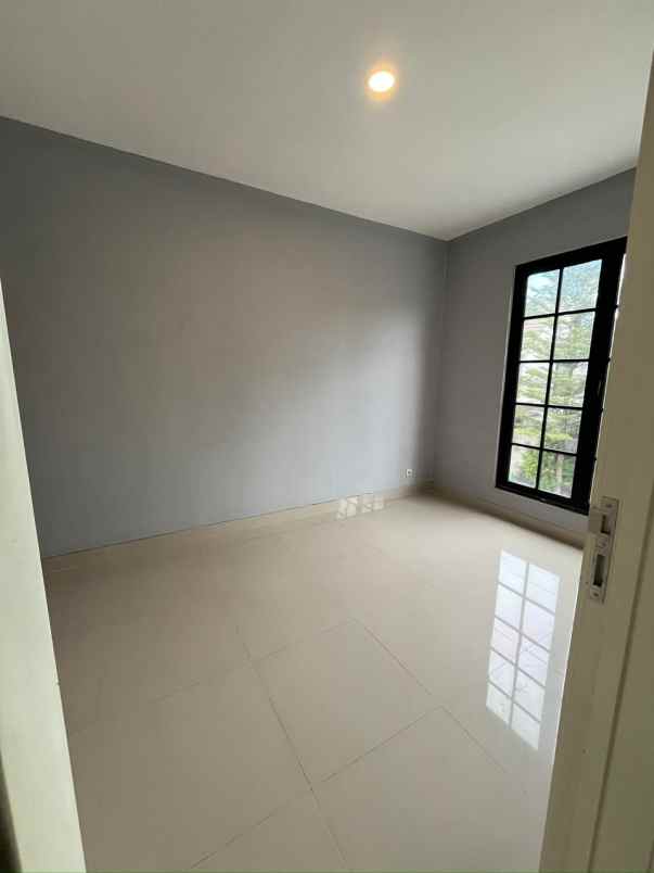 dijual rumah grand harvest