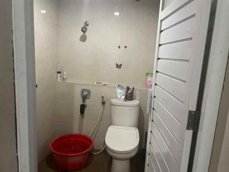 dijual rumah griya caraka