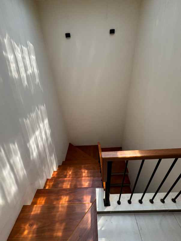 dijual rumah griya pratama kelapa gading