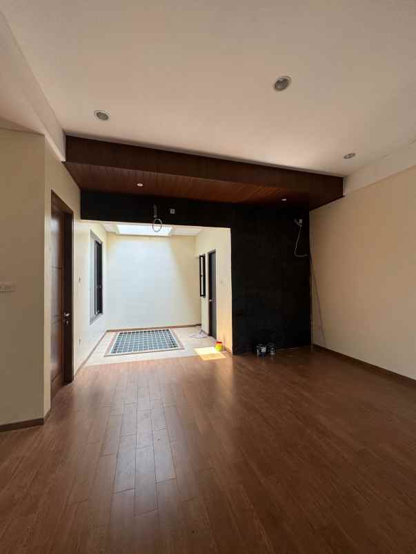 dijual rumah griya pratama kelapa gading