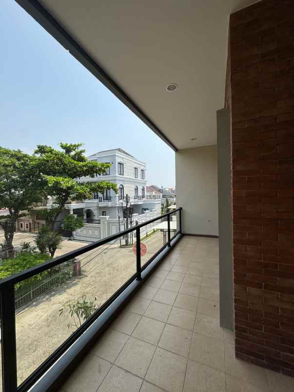 dijual rumah griya pratama kelapa gading