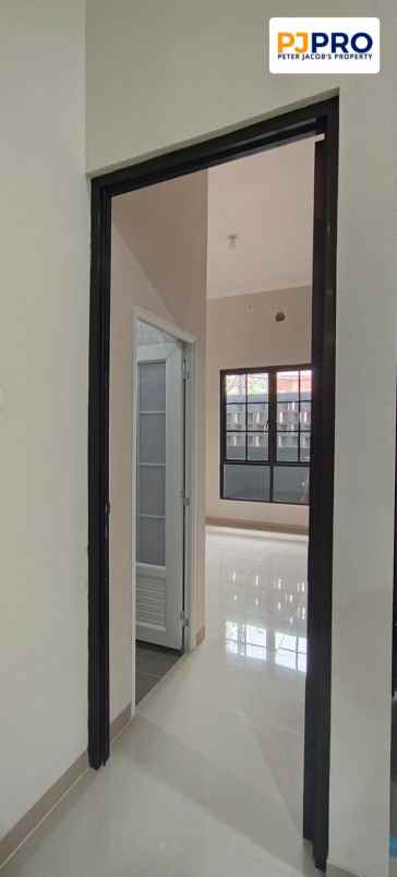 dijual rumah harapan indah