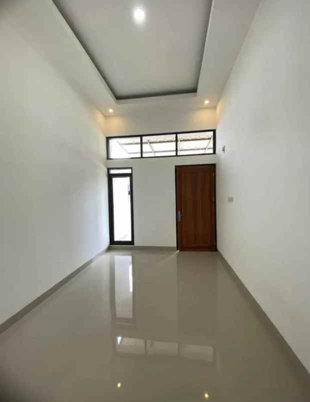 dijual rumah jalan cikambuy sukasari