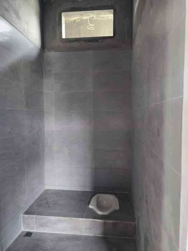 dijual rumah jalan jendral sudirman