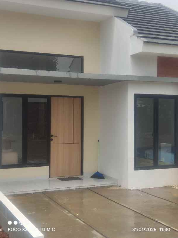 dijual rumah jalan mekarwangi desa