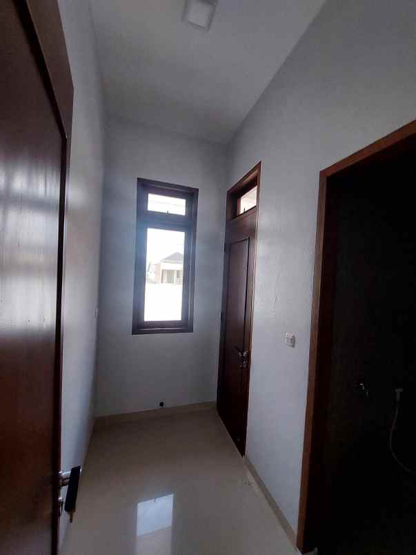 dijual rumah jalan nangka jalan amal