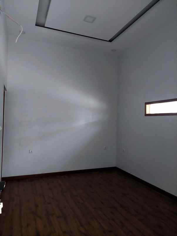 dijual rumah jalan nangka jalan amal