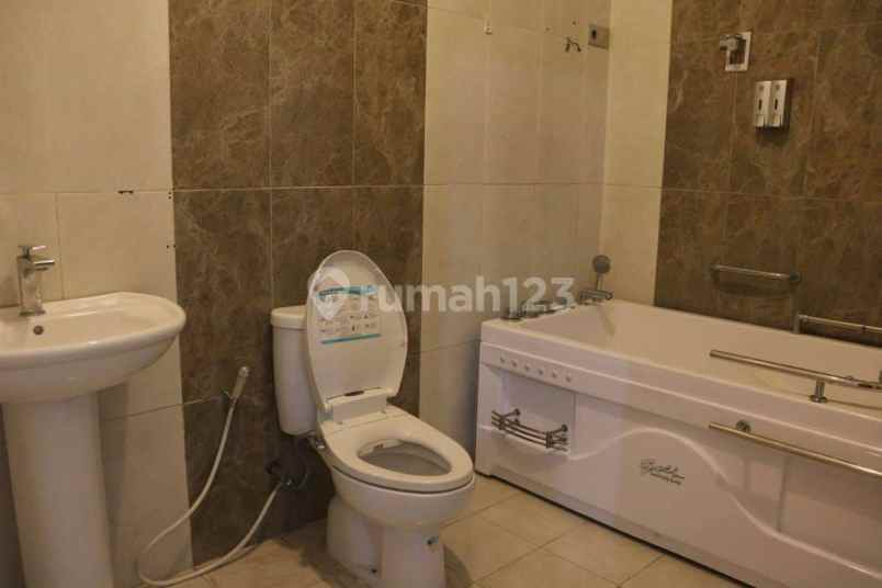 dijual rumah jalan nurul ikhwan bogor utara