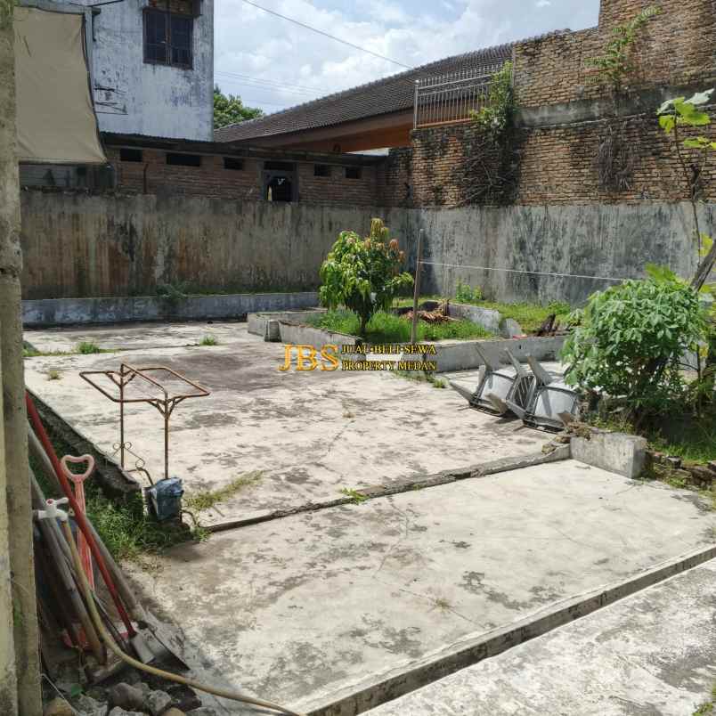 dijual rumah jalan prajurit daerah