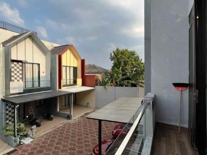 dijual rumah jalan raya kahfi jagakarsa