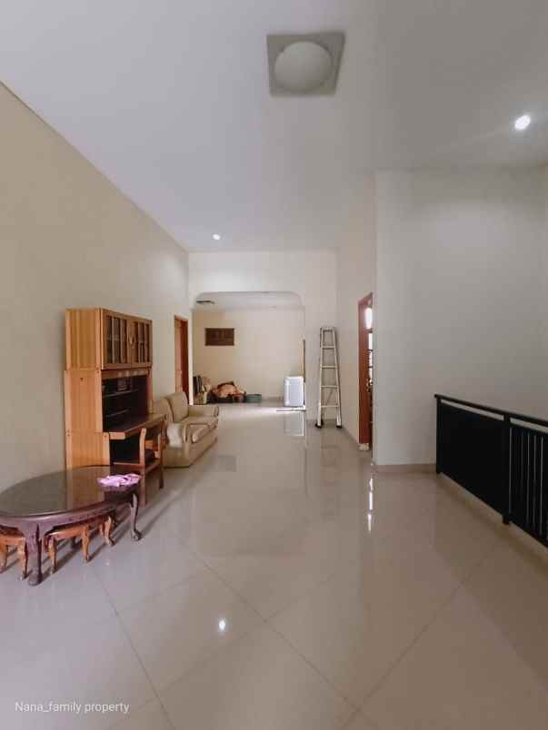 dijual rumah jalan raya pondok betung