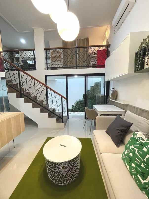 dijual rumah jalan raya serua ciputat
