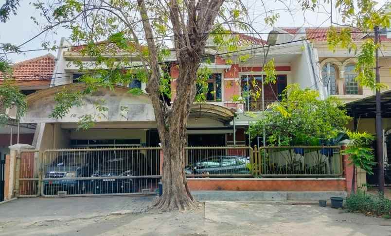 dijual rumah jalan residen sudirman