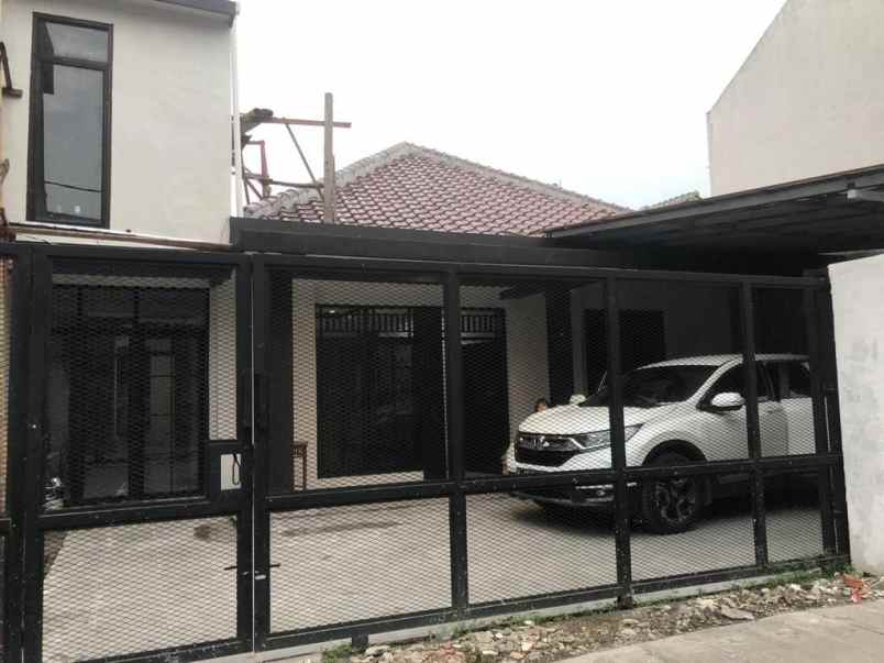 dijual rumah jalan sosial