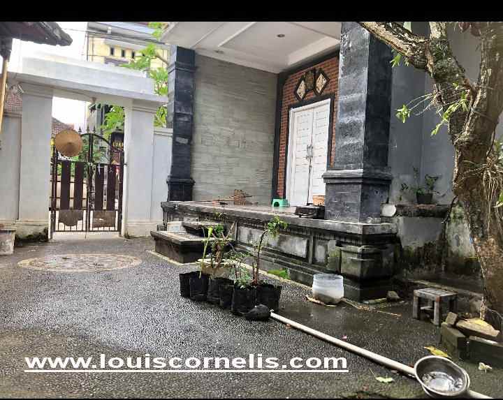 dijual rumah jalan tangkuban perahu