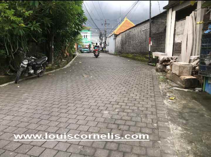 dijual rumah jalan tangkuban perahu