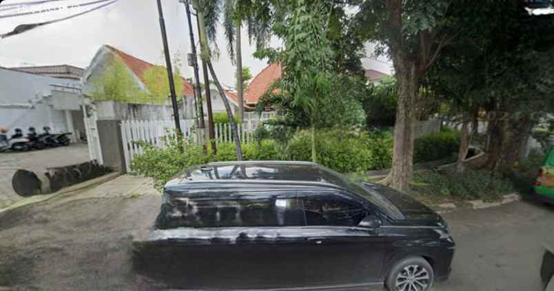 dijual rumah jalan wr supratman