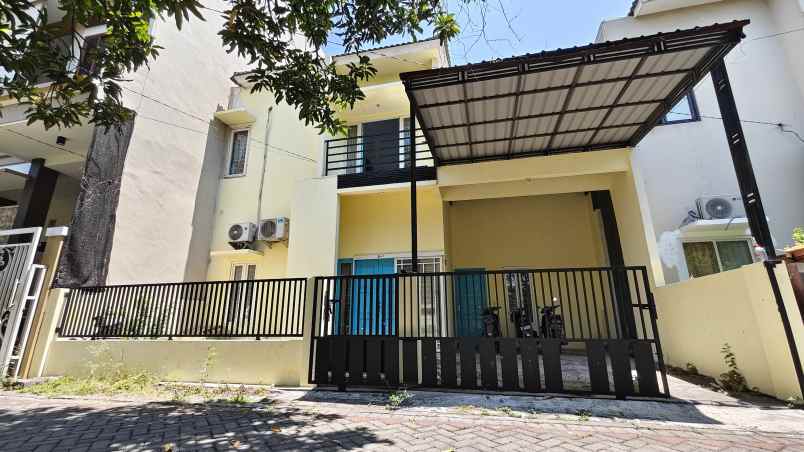 dijual rumah jambangan surabaya selatan