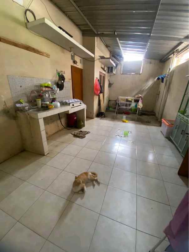 dijual rumah jambidan