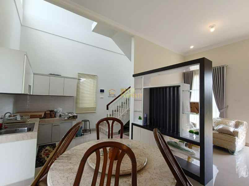 dijual rumah jambon tengah tegalrejo