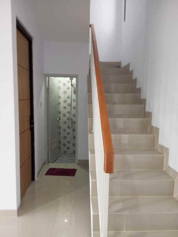 dijual rumah jatiasih