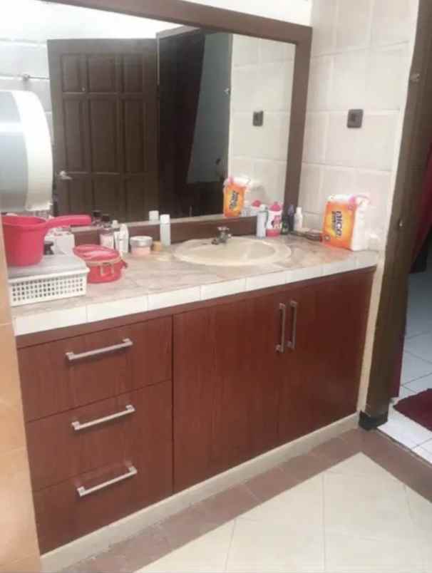 dijual rumah ji bantaran barat