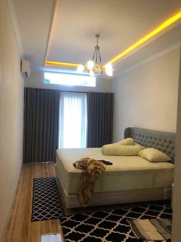 dijual rumah jingganagara