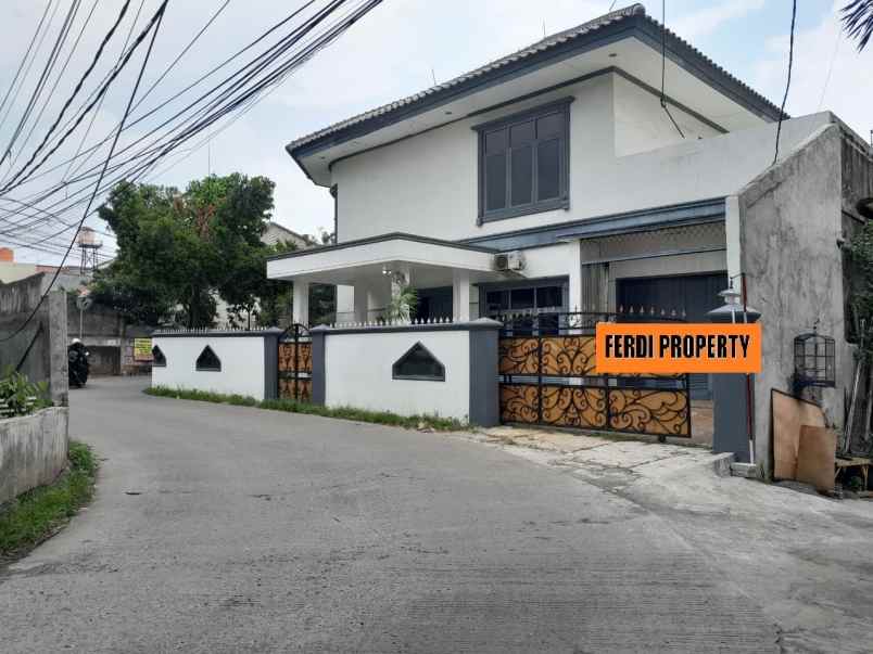 dijual rumah jl alternatif cibubur