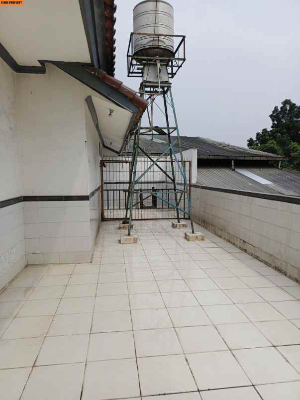 dijual rumah jl alternatif cibubur