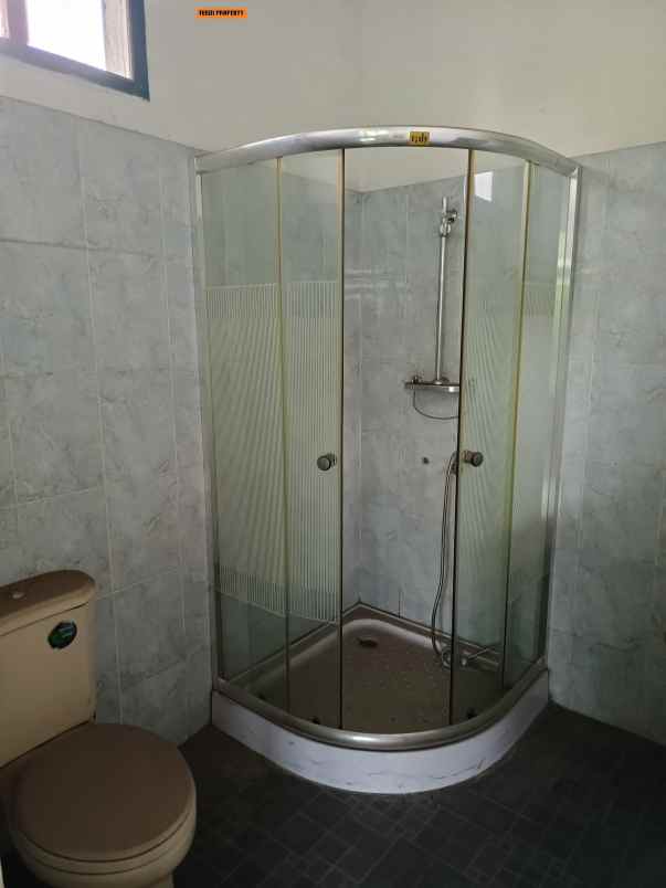 dijual rumah jl alternatif cibubur