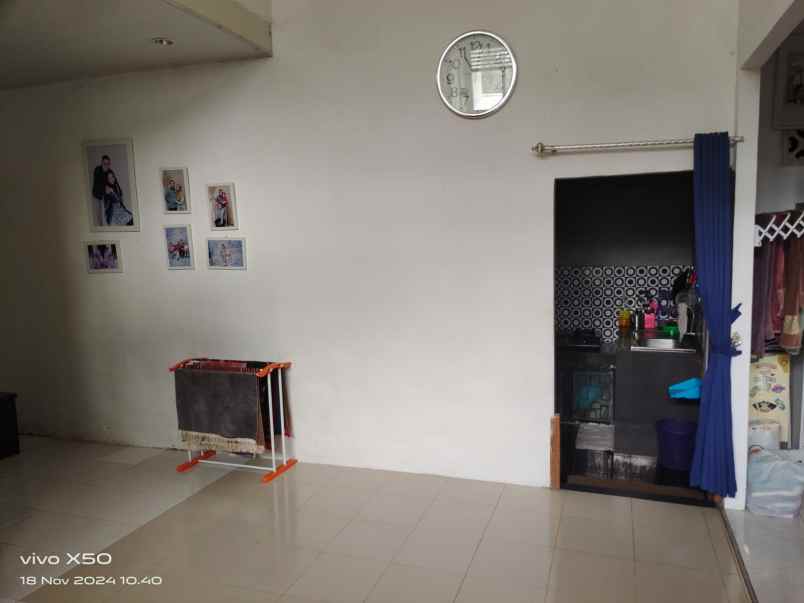 dijual rumah jl bunga inem