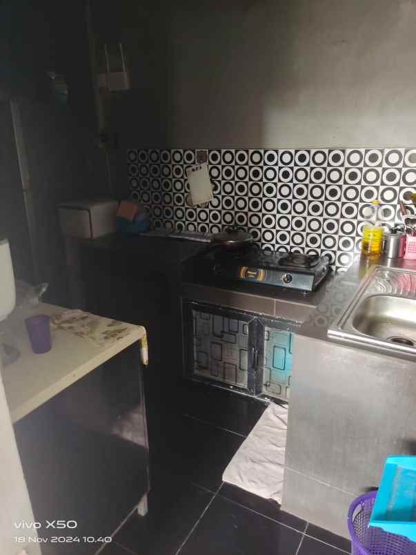 dijual rumah jl bunga inem