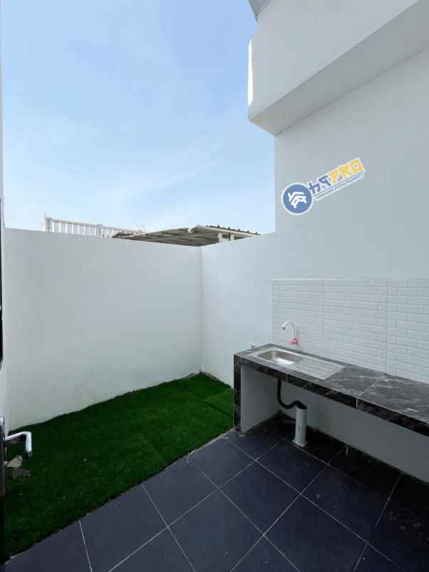 dijual rumah jl cibungur guro 3