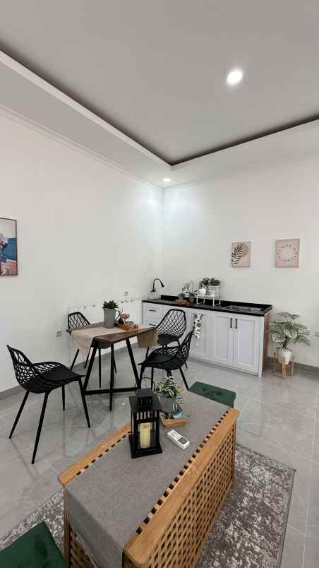 dijual rumah jl cinere kota depok