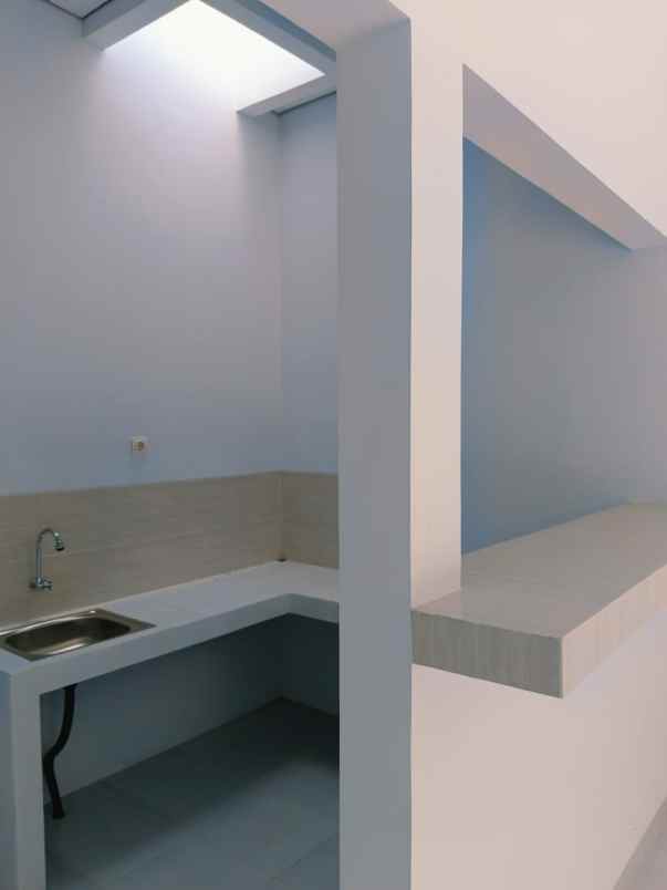 dijual rumah jl citeureup sindangpanon