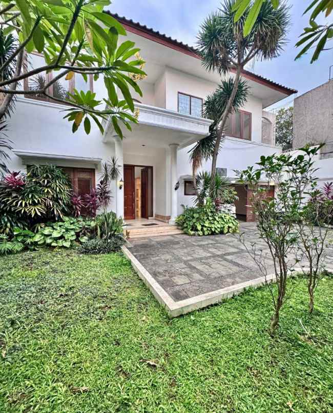 dijual rumah jl kemang dalam bangka kec