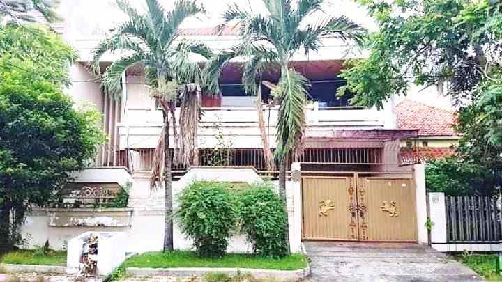 dijual rumah jl ketupa surabaya